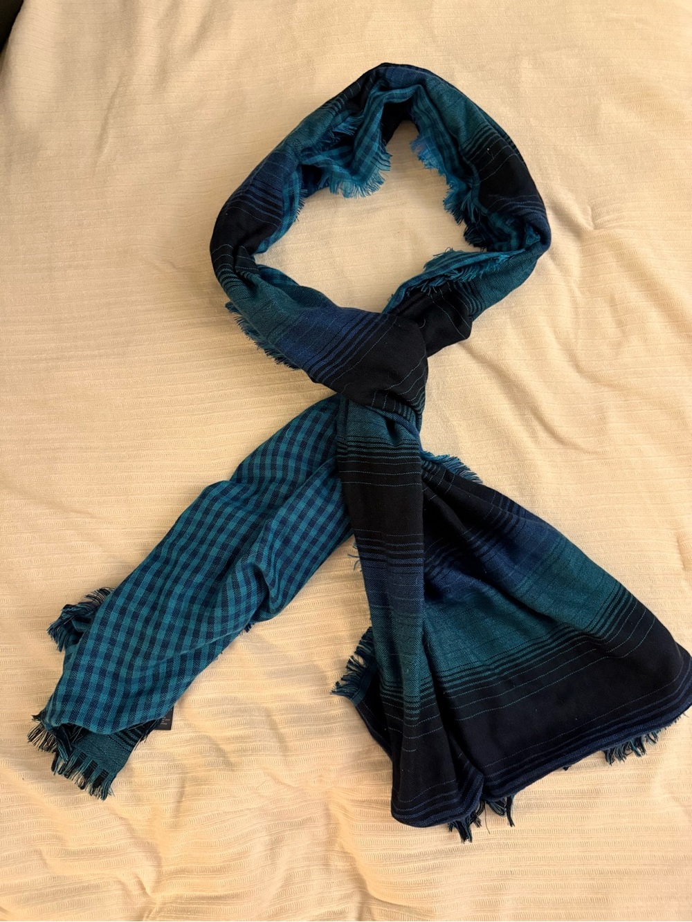 Eddie Bauer Teal and Navy Gradient Lightweight Cotton Scarf